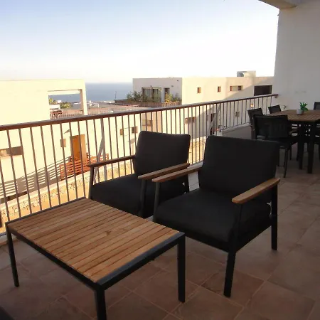 Lomas De Monteros - With Seaviews