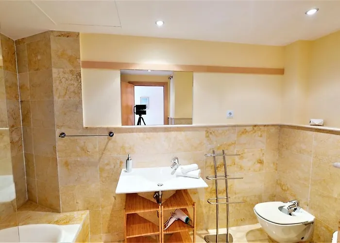 Lomas De Monteros - With Seaviews