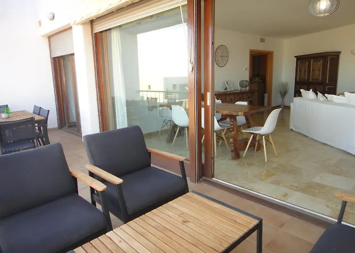 Lomas De Monteros - With Seaviews Marbella