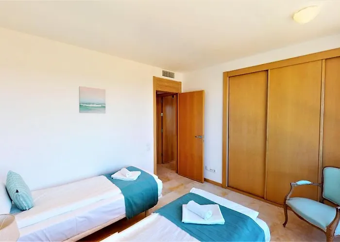 Lomas De Monteros - With Seaviews Apartment *